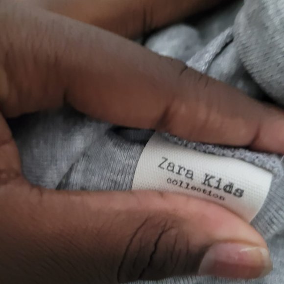 Grey Turtle Neck - Picture 3 of 4